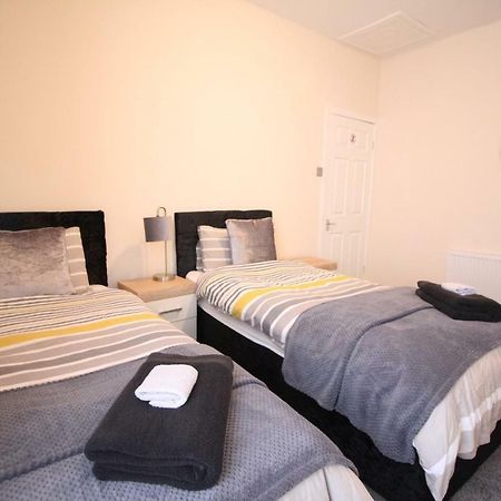 Regent Choice - Town Centre - Large Property Blackpool Kültér fotó