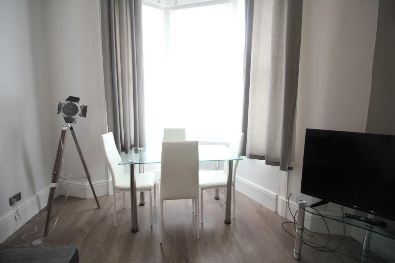 Regent Choice - Town Centre - Large Property Blackpool Kültér fotó